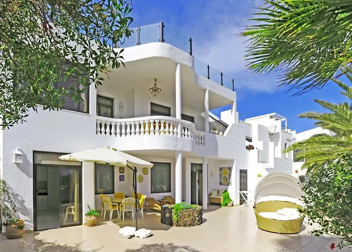 בית נופש Casa Marga קוסטה קלמה